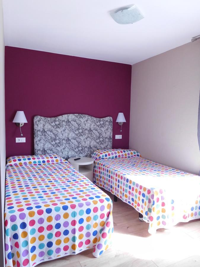 Zuera Hotel Restaurante Las Galias מראה חיצוני תמונה