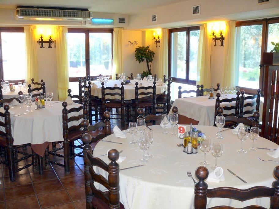 Zuera Hotel Restaurante Las Galias מסעדה תמונה