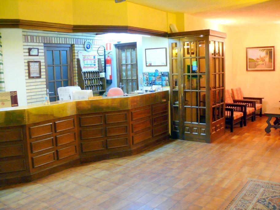 Zuera Hotel Restaurante Las Galias מראה חיצוני תמונה